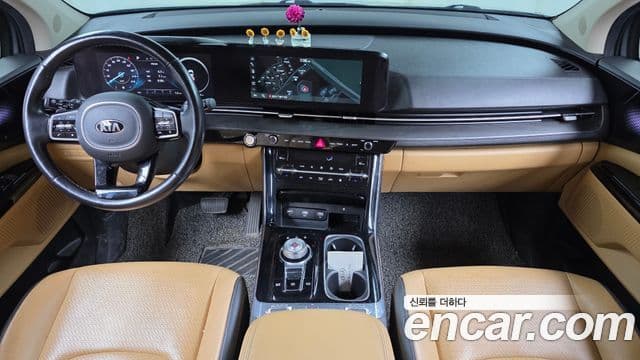 Kia Carnival 2020 — ფოტო 7/20