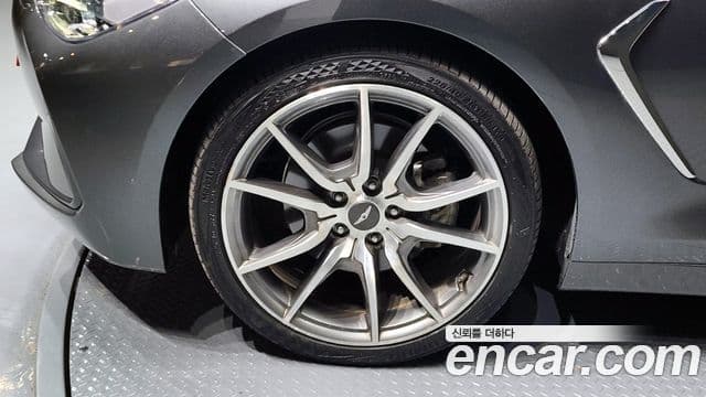 Genesis G70 2019 — ფოტო 4/20