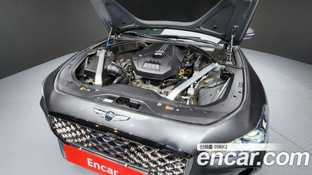 Genesis G70 2019 — ფოტო 10/20