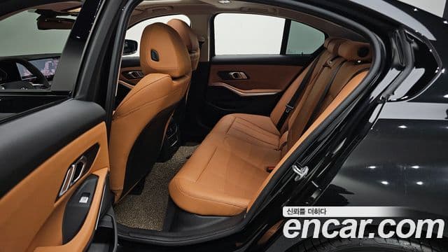 BMW 3 Series 2025 — ფოტო 12/20