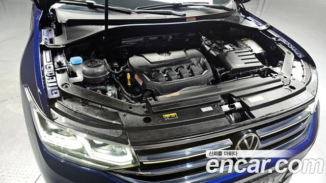 Volkswagen Tiguan Allspace 2023 — ფოტო 6/20