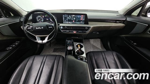 Kia K8 2022 — Şəkil 10/20