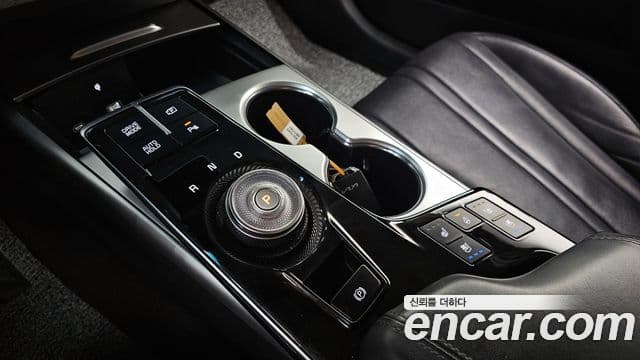 Kia K8 2022 — Photo 12/20