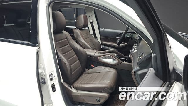 Mercedes-Benz GLE-Class 2022 — ფოტო 8/20