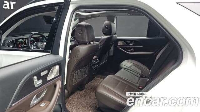 Mercedes-Benz GLE-Class 2022 — ფოტო 12/20
