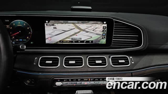 Mercedes-Benz GLE-Class 2022 — ფოტო 10/20