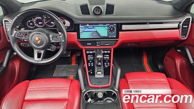 Porsche Cayenne 2020 — фото 7 из 20