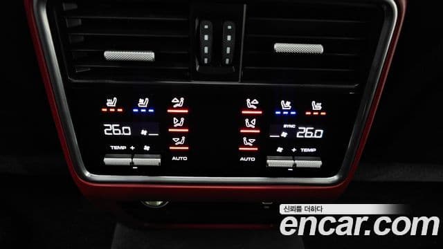 Porsche Cayenne 2020 — фото 18 из 20