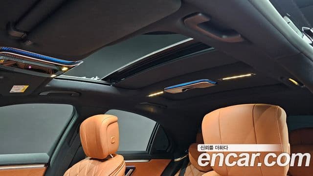 Mercedes-Benz S-Class 2023 — Photo 5/20