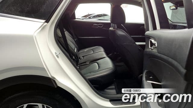 Kia Sportage 2022 — Şəkil 12/20