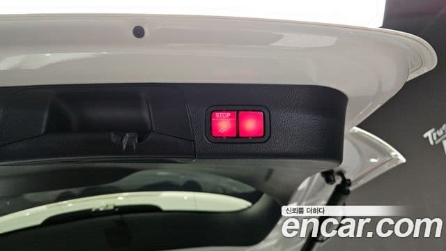 Mercedes-Benz GLB-Class 2022 — Şəkil 4/20
