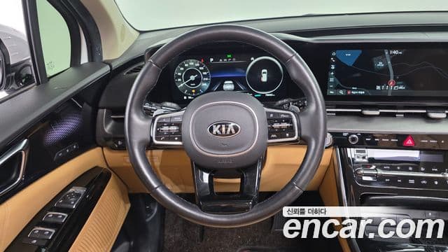 Kia Carnival 2020 — Photo 17/20