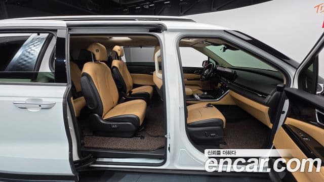 Kia Carnival 2020 — Photo 4/20