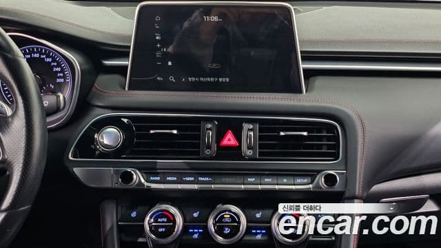 Genesis G70 2018 — Şəkil 14/20