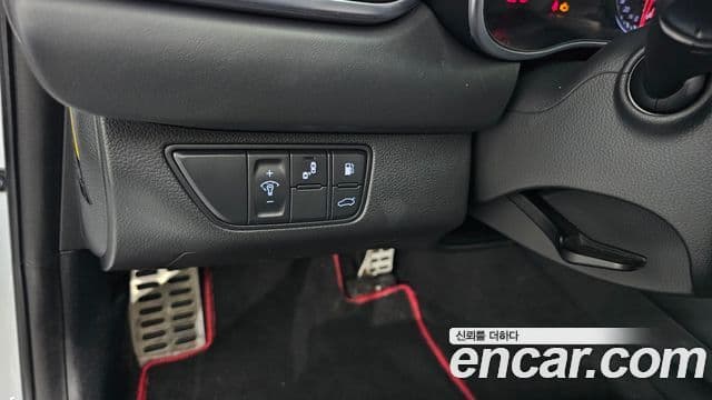 Genesis G70 2018 — Şəkil 16/20