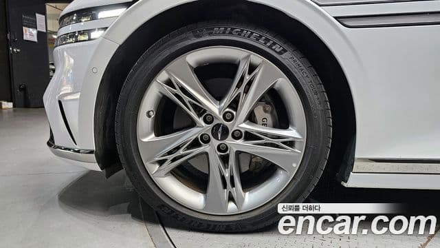 Genesis G90 2022 — ფოტო 5/20