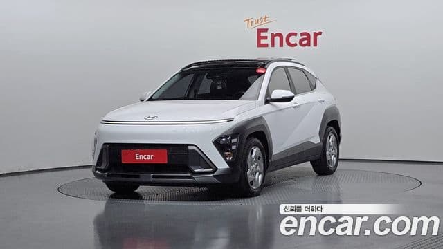 Hyundai Kona 2023 — ფოტო 1/20