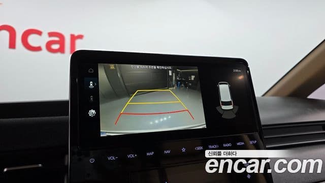 Hyundai Staria 2023 — ფოტო 16/20