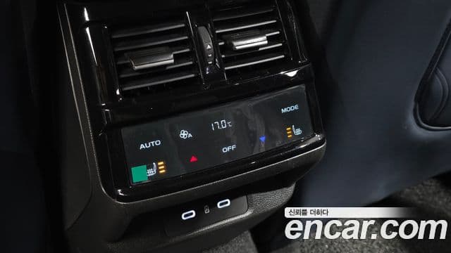 Renault Samsung Grand Koleos 2025 — Фото 18/20