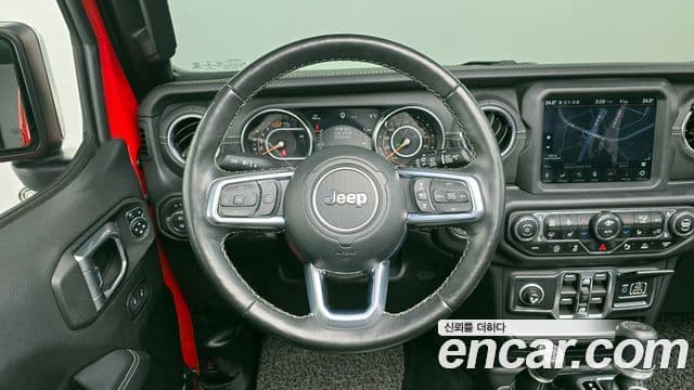 Jeep Wrangler 2021 — Şəkil 13/20