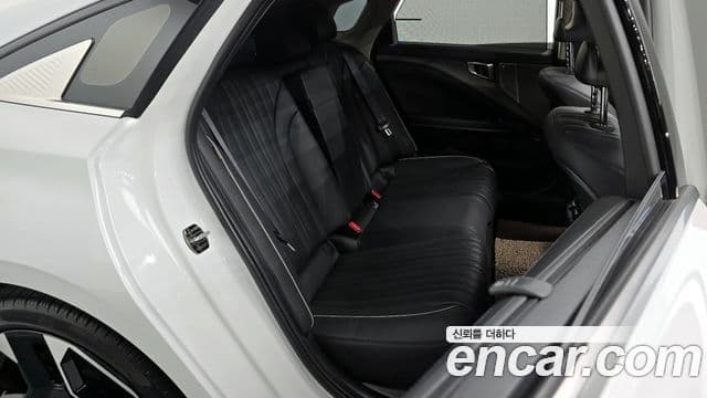 Kia K8 2024 — Şəkil 12/20
