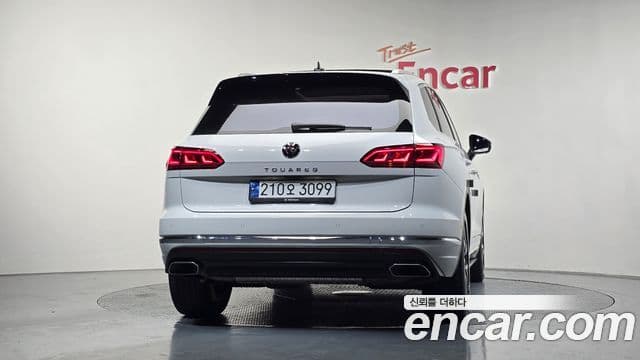 Volkswagen Touareg 2023 — Şəkil 4/20
