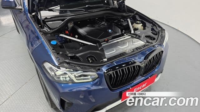 BMW X4 2022 — ფოტო 5/20