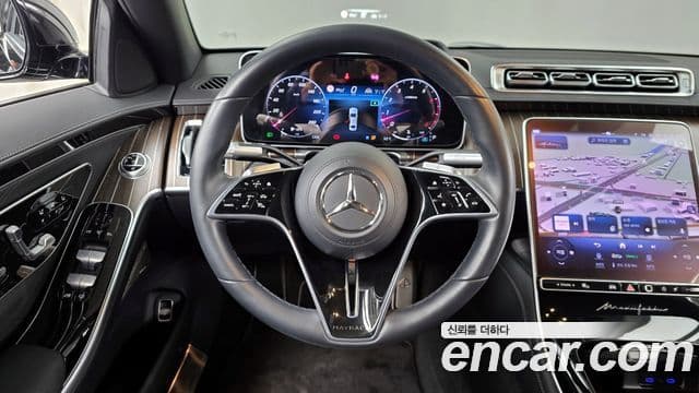 Mercedes-Benz S-Class 2023 — ფოტო 13/20