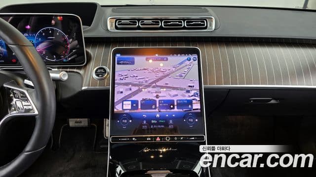 Mercedes-Benz S-Class 2023 — ფოტო 14/20