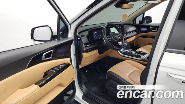 Kia Carnival 2023 — Фото 10/20