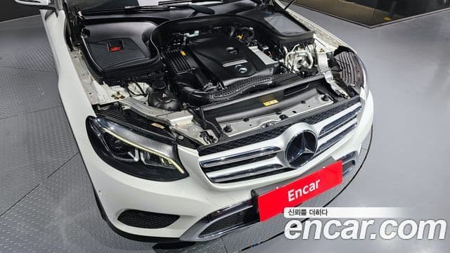 Mercedes-Benz GLC-Class 2019 — ფოტო 6/20