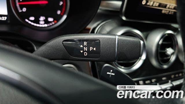 Mercedes-Benz GLC-Class 2019 — ფოტო 9/20