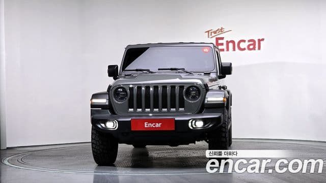 Jeep Wrangler 2023 — ფოტო 3/20