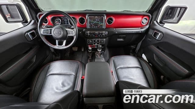 Jeep Wrangler 2023 — ფოტო 7/20