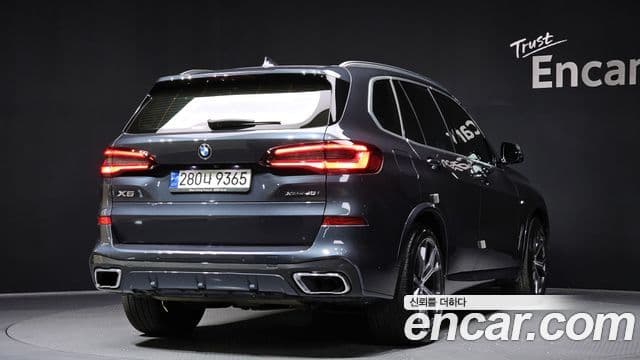 BMW X5 2021 — ფოტო 2/20