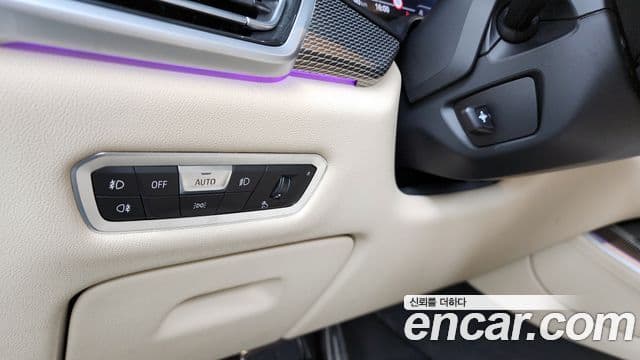 BMW X5 2021 — ფოტო 16/20