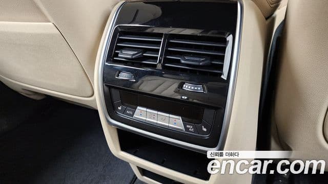 BMW X5 2021 — ფოტო 19/20