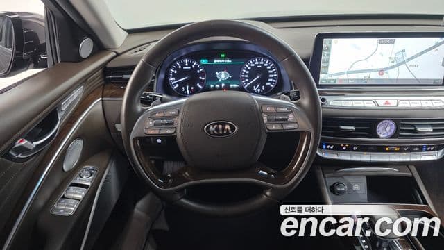 Kia The K9 2018 — ფოტო 13/20