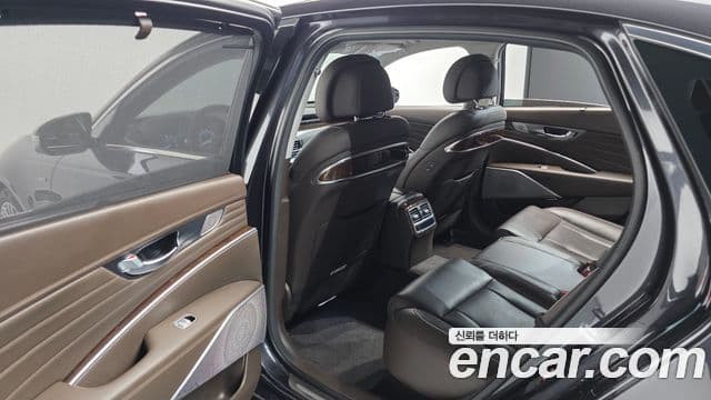 Kia The K9 2018 — ფოტო 16/20