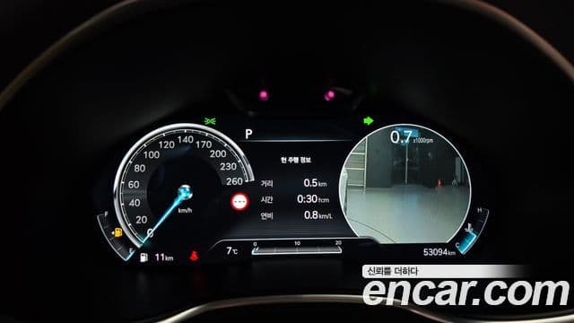 Genesis Electrified G80 2022 — ფოტო 8/20