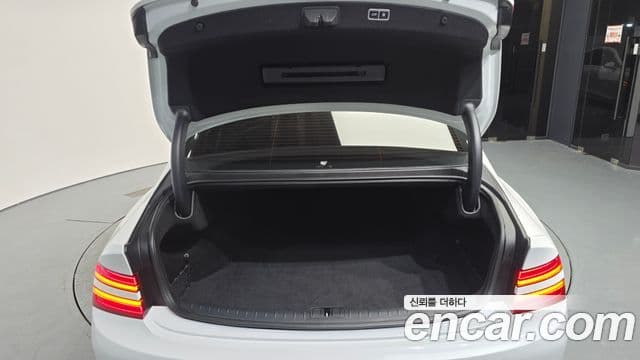 Genesis Electrified G80 2022 — ფოტო 20/20