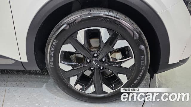 Kia Sportage 2023 — Şəkil 11/20