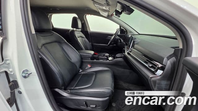 Kia Sportage 2023 — Şəkil 19/20
