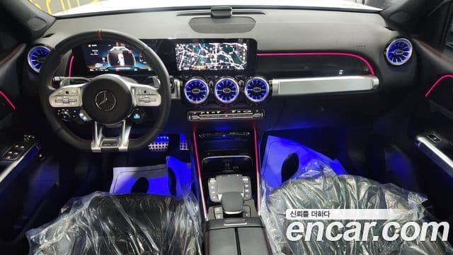 Mercedes-Benz GLB-Class 2023 — Фото 9/20