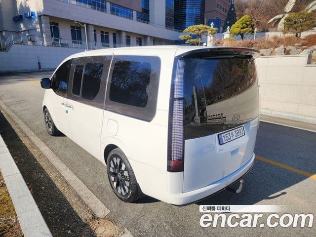 Hyundai Staria 2025 — ფოტო 3/20