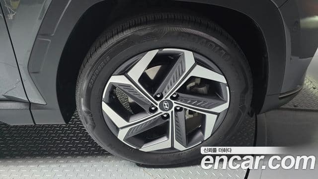 Hyundai The New Tucson 2021 — ფოტო 5/20