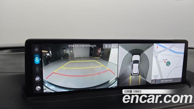 Genesis GV70 2021 — ფოტო 15/20