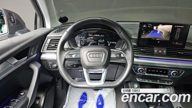 Audi Q5 2022 — ფოტო 4/20