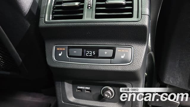 Audi Q5 2022 — ფოტო 15/20
