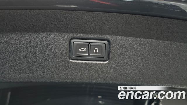 Audi Q5 2022 — ფოტო 17/20